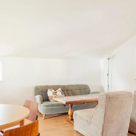 Mon Perin Castrum - Apartment Jakov * באלה